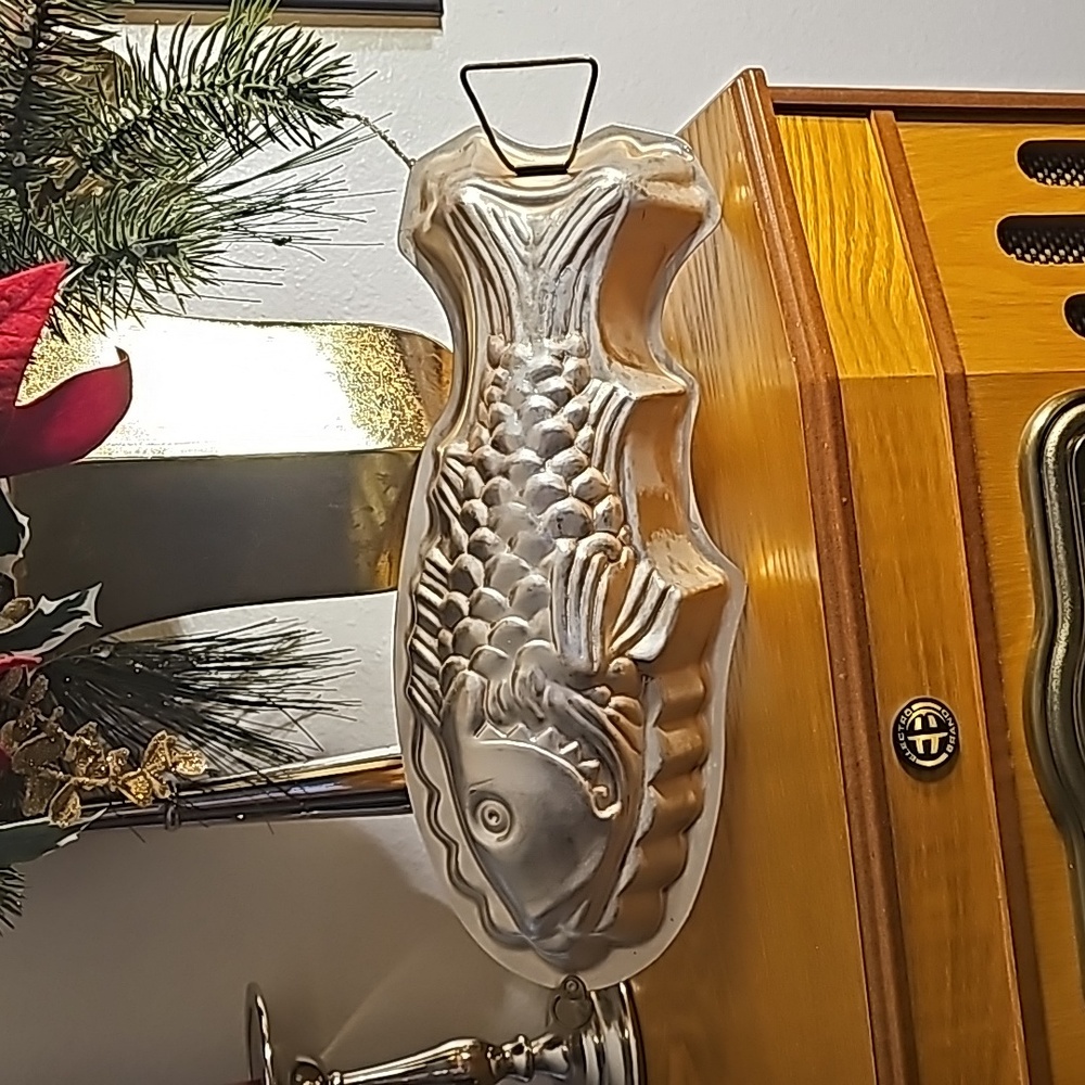 Copper Bass Fish Jello Mold VTG wall decor coastal